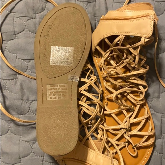 Sandals - Picture 2 of 2